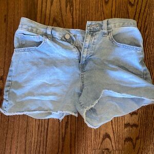 90s styled light wash jean shorts from old navy, childrens sized 16
